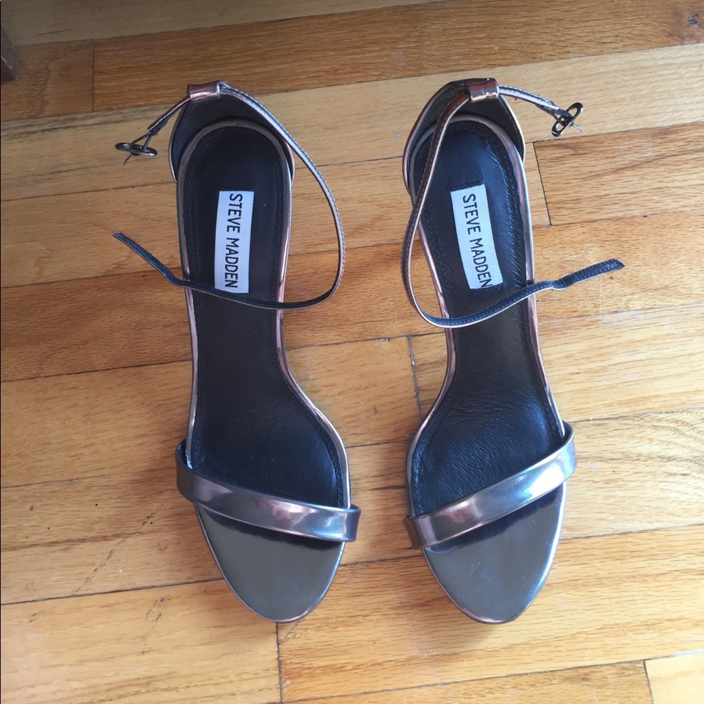 Steve Madden Stecy Silver heels